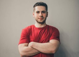 Jakub Wrona 